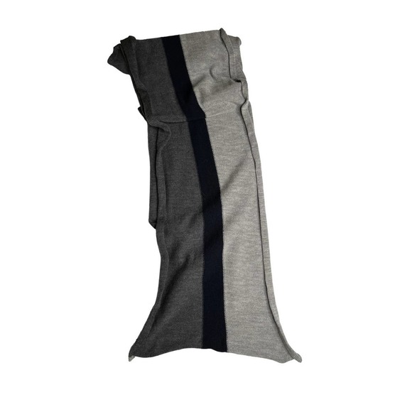 𝅺drake’s of London 100% Lambswool Striped Scarf - Picture 5 of 9